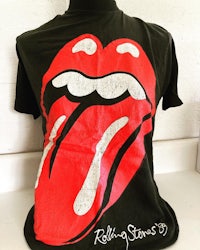the rolling stones tongue t - shirt